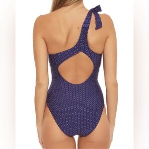 Trina Turk Adeline Asymmetrical Maillot‎ One Piece Swimsuit Size 4